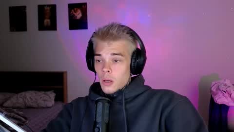 Denis online show from 09-08-25, 10:53