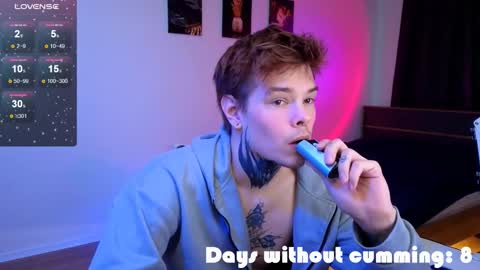 Denis online show from 12-19-25, 11:17