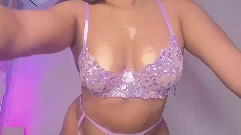 Denise online show from 10-26-25, 12:22