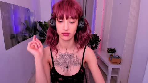 Unfortunately Denise has discontinued her work but I hope you will be excited about the new cool girl Jia online show from 01-12-25, 10:22