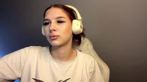 Sandra online show from 04-20-26, 09:01