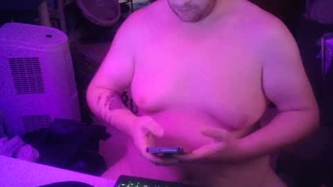 Snapshot of dennis578 chatting on 08-10-26, 04:27 dennis578 online show from 08-10-26, 04:27