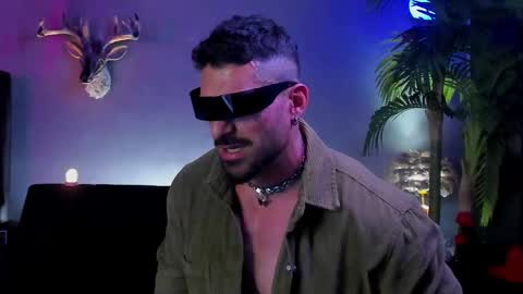 dennis_cox_ online show from 03-26-26, 07:03