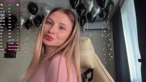 Vi  Victoria online show from 04-09-26, 01:27