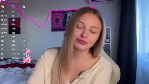 Vi  Victoria online show from 04-17-26, 01:14