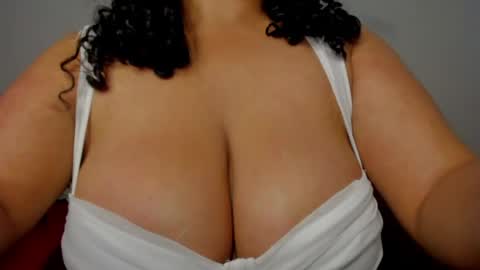 Snapshot of dephne_ chatting on 06-07-26, 06:44 Dephne online show from 06-07-26, 06:44