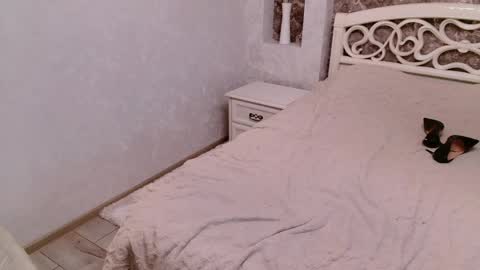 Zaklin online show from 04-21-26, 04:12