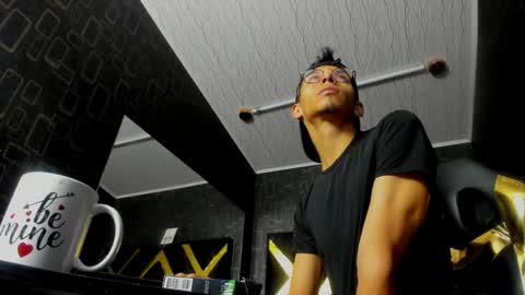 Dereck online show from 06-05-26, 12:33