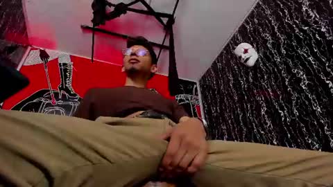 Dereck online show from 07-14-26, 06:35