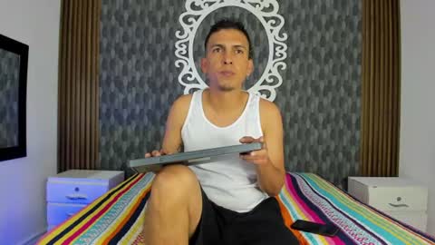 Dereck online show from 06-20-26, 03:20
