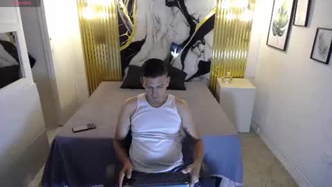 Dereck online show from 07-04-26, 03:13