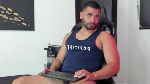 Dereck Vega online show from 12-01-24, 07:36
