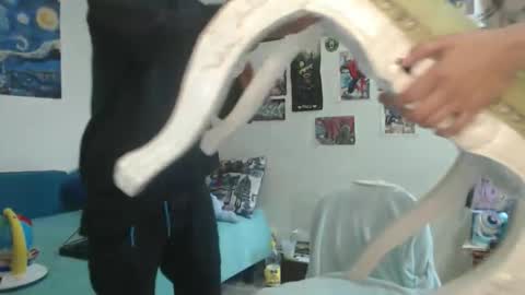 derek_44 online show from 02-18-26, 01:18