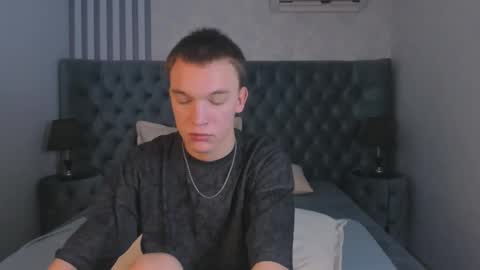 Derek online show from 11-19-25, 12:49