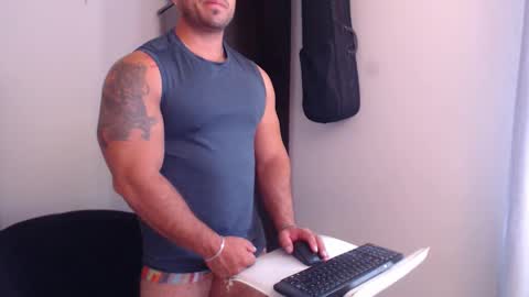 Derek online show from 09-12-25, 03:12