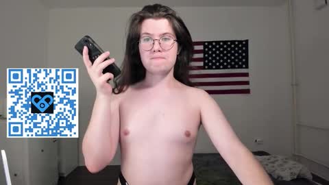 Derek online show from 11-11-25, 03:23