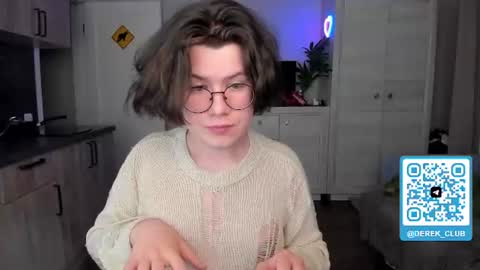 Derek online show from 06-12-26, 10:08