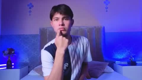 derek_sinn online show from 02-23-26, 08:06