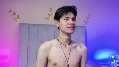 derek_sinn online show from 03-22-26, 02:09