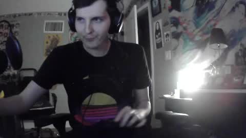 Snapshot of derekdings chatting on 12-19-24, 04:13 derekdings online show from 12-19-24, 04:13