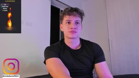 Derek  IG Derekolsen2024 online show from 10-14-25, 02:45