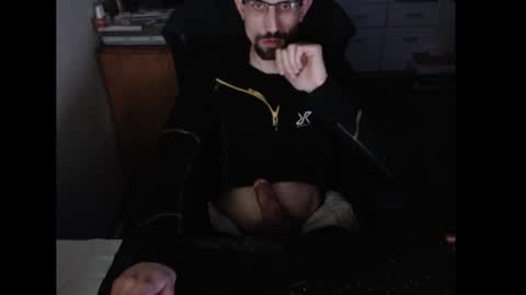 Snapshot of dermattes chatting on 02-22-25, 05:13 dermattes online show from 02-22-25, 05:13