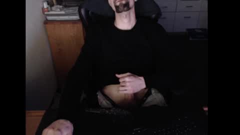 Snapshot of dermattes chatting on 03-02-25, 02:43 dermattes online show from 03-02-25, 02:43