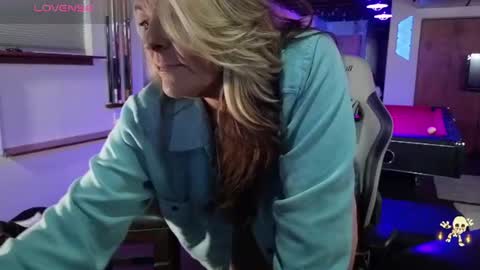 Derrick 52 and Brittany 50 online show from 06-30-26, 01:34