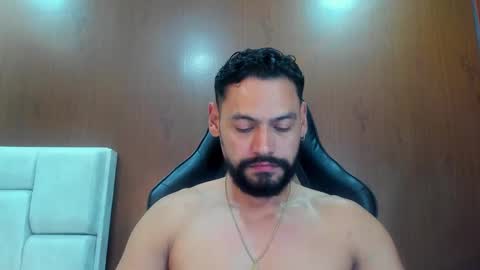 Snapshot of derrybigger_cm chatting on 09-25-25, 06:33 DerryBigger CM online show from 09-25-25, 06:33