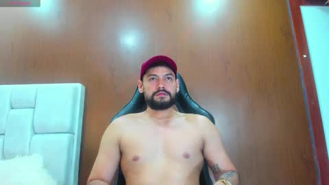 DerryBigger CM online show from 03-12-26, 12:17