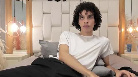 Snapshot of desert_soul chatting on 01-13-26, 10:37 desert_soul online show from 01-13-26, 10:37