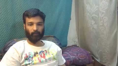 desi_boy799417 online show from 04-20-26, 06:49