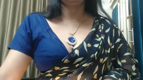 Maisa online show from 01-22-25, 06:41