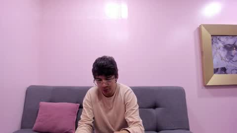 Snapshot of desire_ecstasy chatting on 10-17-25, 01:14 desire_ecstasy online show from 10-17-25, 01:14