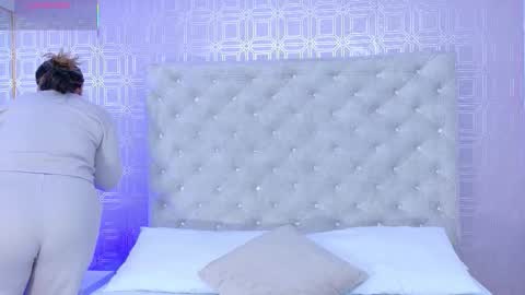 Sara Desire online show from 09-14-25, 12:15