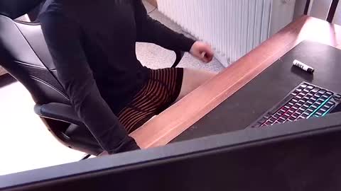 lecram online show from 04-29-26, 08:40