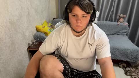 desiredude9 online show from 09-23-25, 06:44