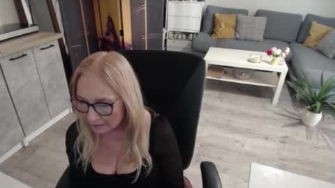 S O F I A online show from 02-26-26, 03:11