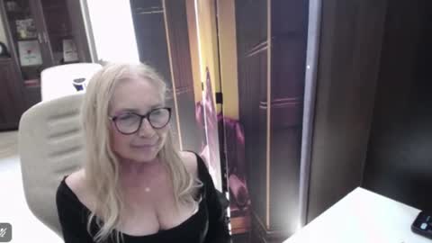 S O F I A online show from 07-30-26, 02:05
