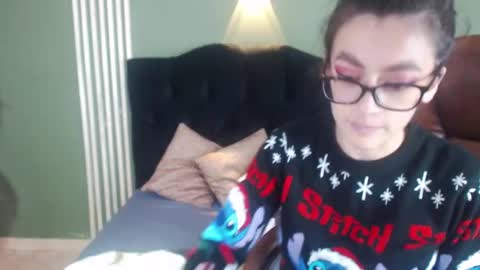 Snapshot of desiring__angel chatting on 12-06-24, 07:23 Desiring Angel online show from 12-06-24, 07:23