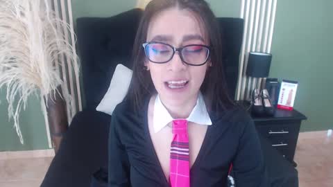 Snapshot of desiring__angel chatting on 02-01-25, 07:57 Desiring Angel online show from 02-01-25, 07:57