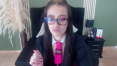 Snapshot of desiring__angel chatting on 02-01-25, 02:02 Desiring Angel online show from 02-01-25, 02:02