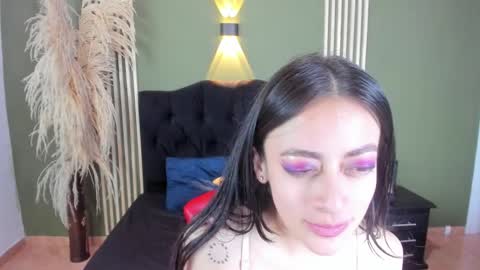 Snapshot of desiring__angel chatting on 02-28-25, 05:48 Desiring Angel online show from 02-28-25, 05:48