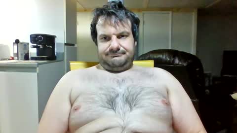 deskeven819281 online show from 03-11-26, 09:37