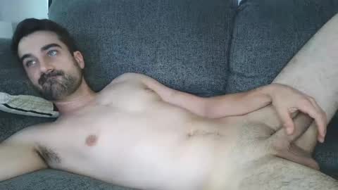 Snapshot of desmond4you chatting on 09-27-25, 08:14 Desmond4You online show from 09-27-25, 08:14