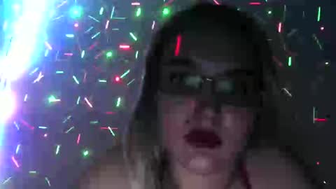 Kendra online show from 11-28-25, 06:10