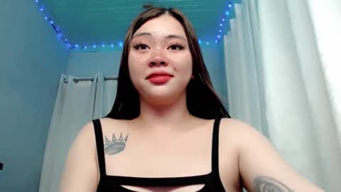 Snapshot of destinyroxie chatting on 01-02-25, 09:22 ROXIE  online show from 01-02-25, 09:22