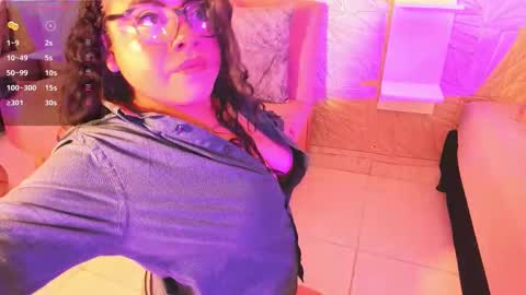 Snapshot of destinysins chatting on 10-20-25, 12:38 Destinysins online show from 10-20-25, 12:38