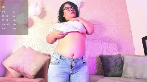 Snapshot of destinysins chatting on 10-24-25, 12:12 Destinysins online show from 10-24-25, 12:12