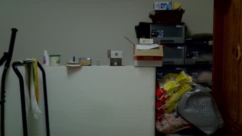 Snapshot of destroy1984 chatting on 01-08-25, 11:10 Destroy November 1984 online show from 01-08-25, 11:10